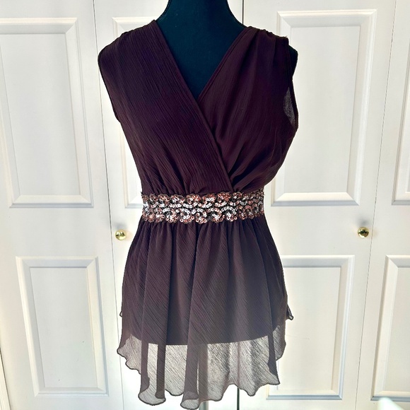 Cha Cha Vente Brown Crepe Flowy Top with Sequin Band Around Waist Size M - Picture 1 of 5